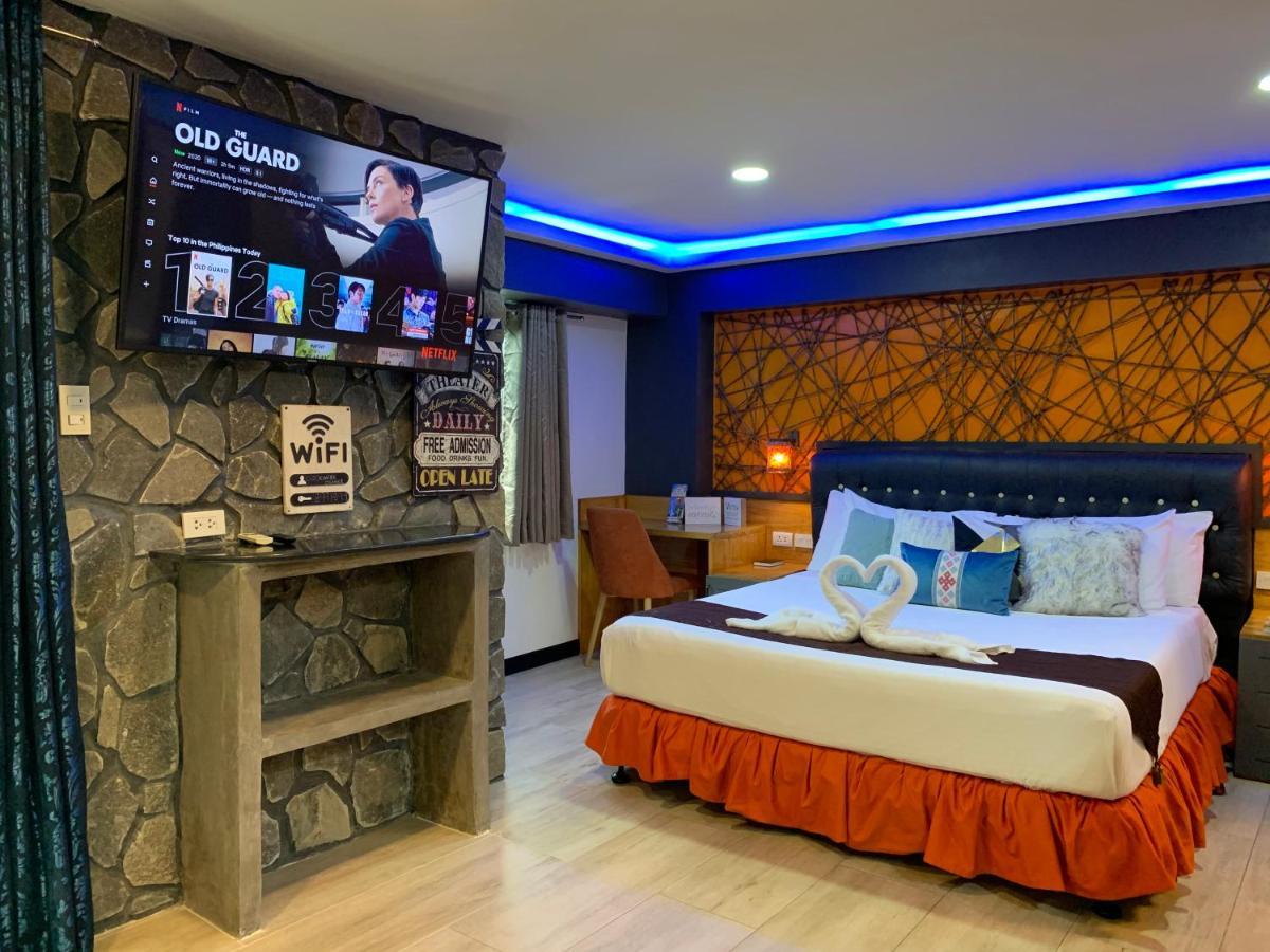 Clockworkorange Luxury Suites With Netflix Mactan Exterior photo