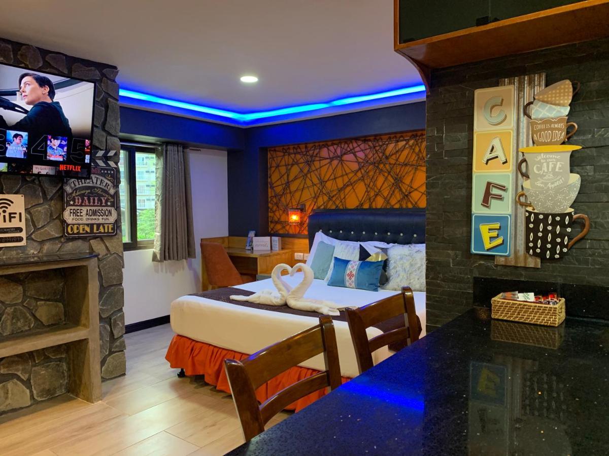 Clockworkorange Luxury Suites With Netflix Mactan Exterior photo